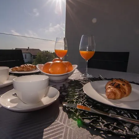 Luxury Grotta With Sea View And Swimming Pool Appartement