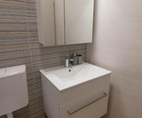 Luxury Grotta With Sea View And Swimming Pool *