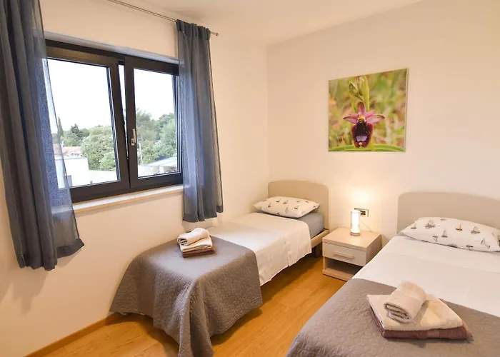 Luxury Grotta With Sea View And Swimming Pool *